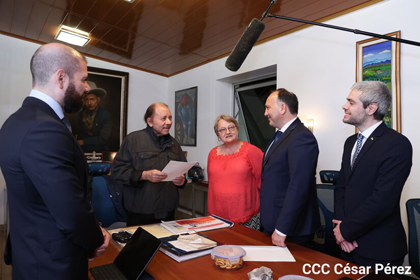 encuentro-daniel-ortega-canciller-abjasia-